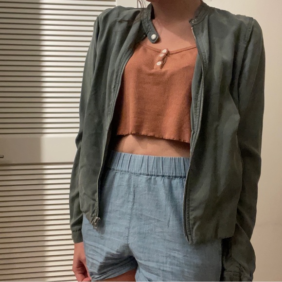 GAP sage green bomber jacket size small - Picture 2 of 10